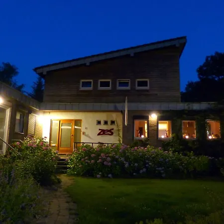 Nummerzes Bed & Breakfast *